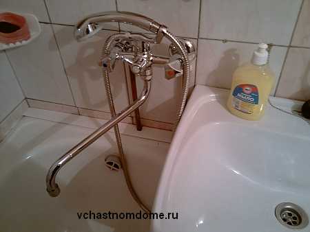 установка сантехники в ванной